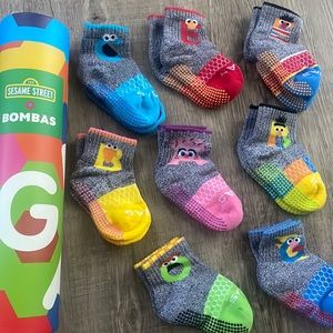 New! Sesame Street toddler bombas socks
